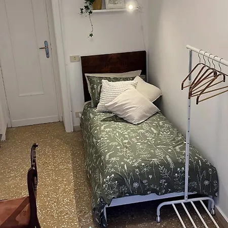 Casa *
